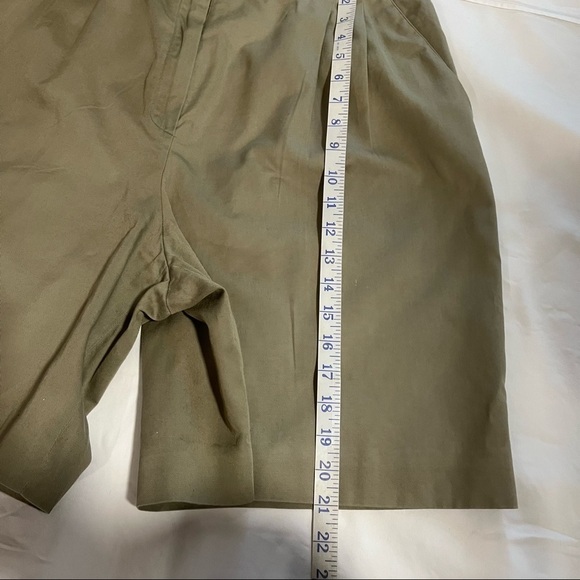 Liz Claiborne SZ 16 Tan Shorts Women - Picture 11 of 15